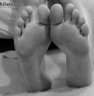 Sexy Hornhaut an den Füßen.